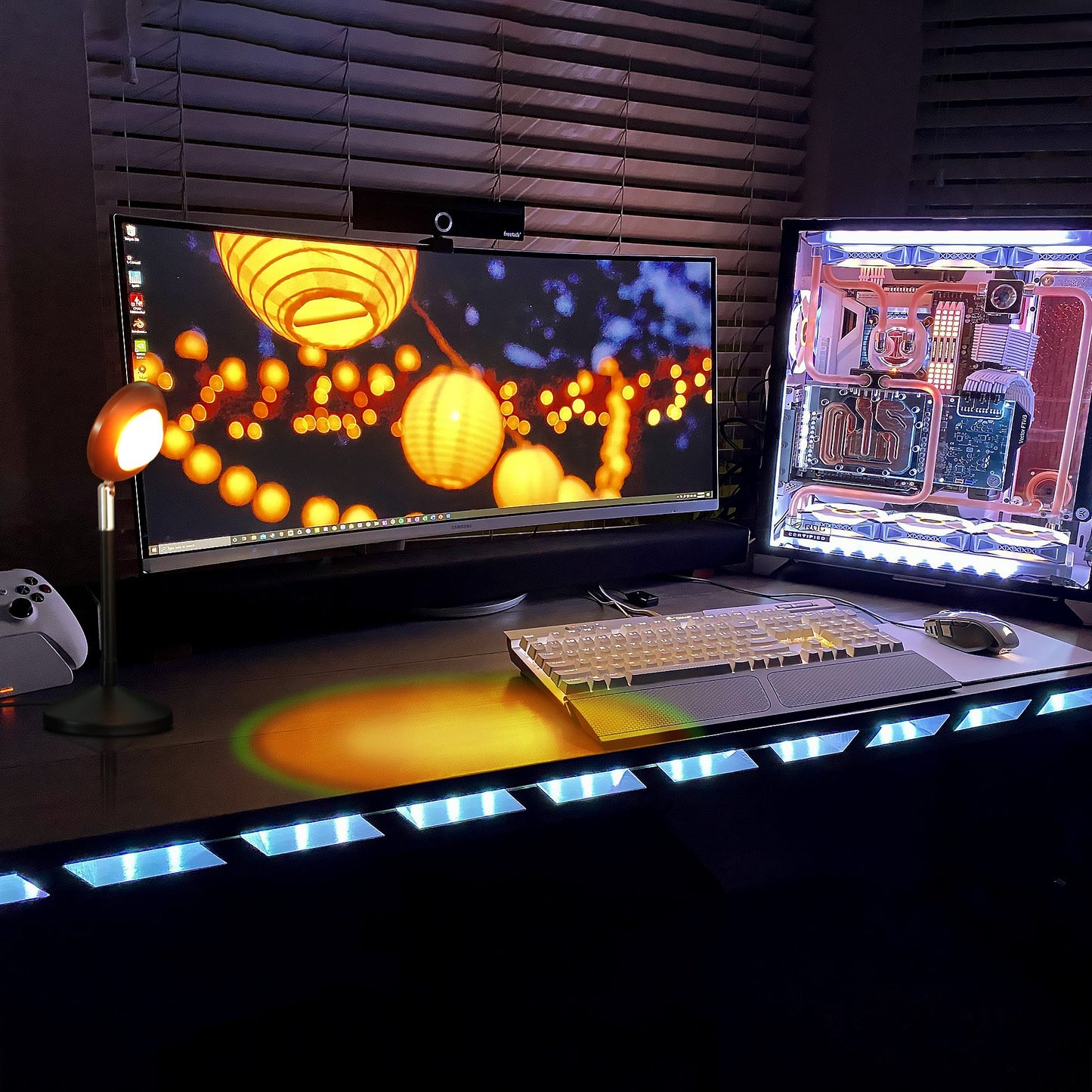 Sunset Projector Table Lamp RGB Glow Effect